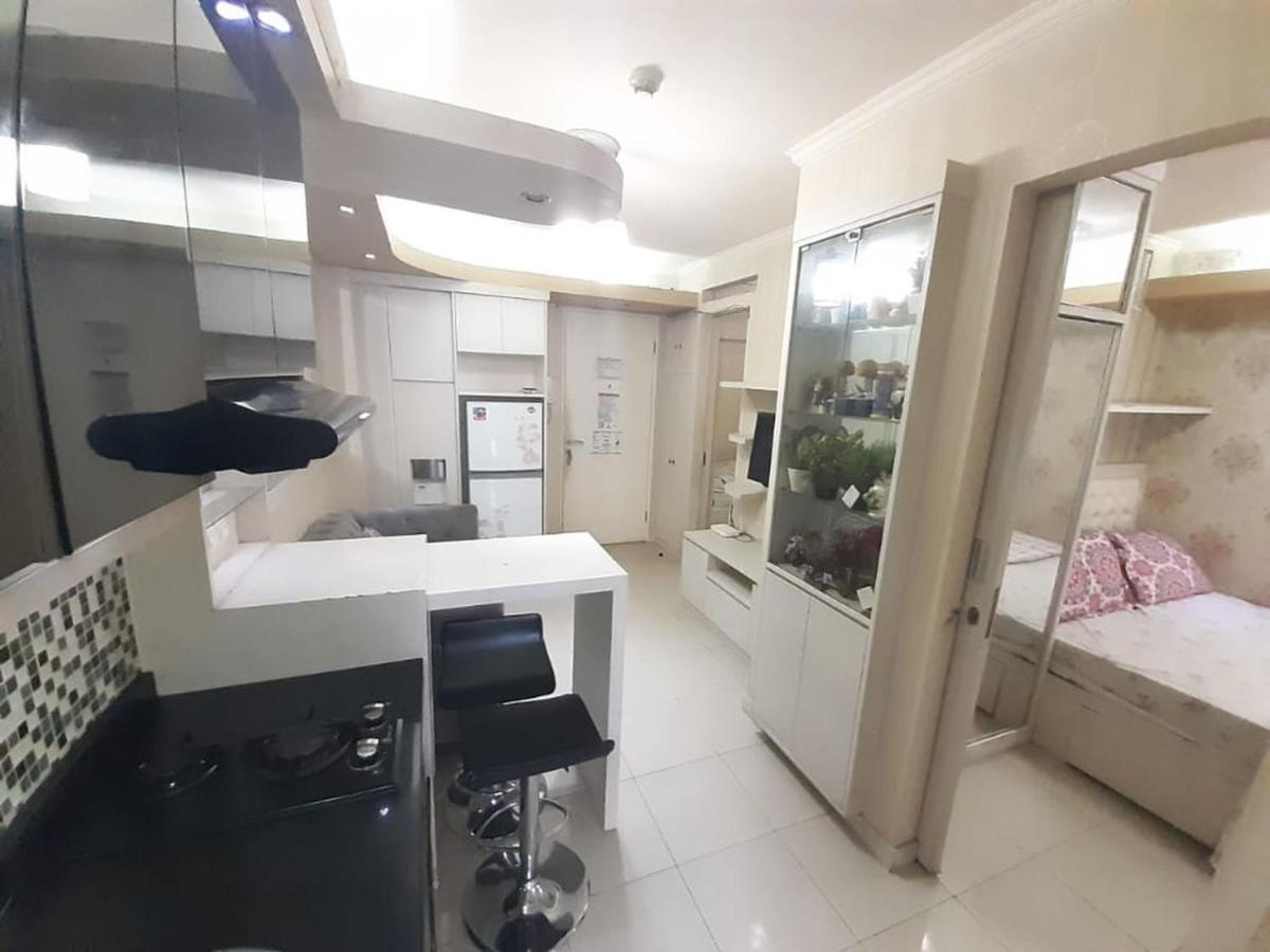 Apartemen Bassura By Travelibu *