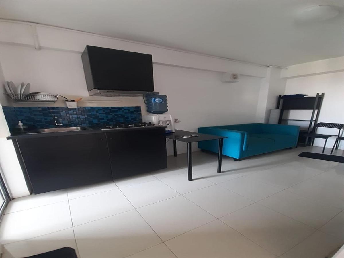 Bassura By Travelibu Apartemen