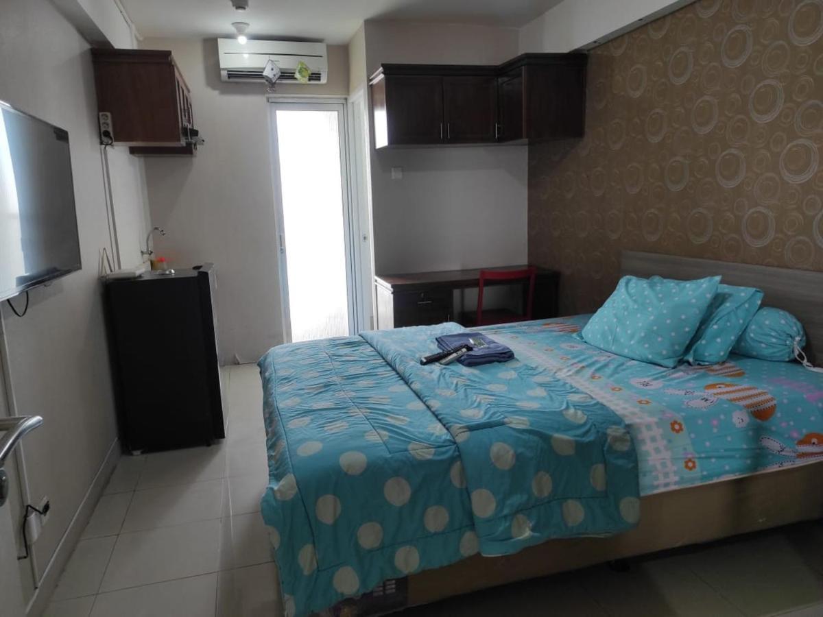 Apartemen Bassura By Travelibu *